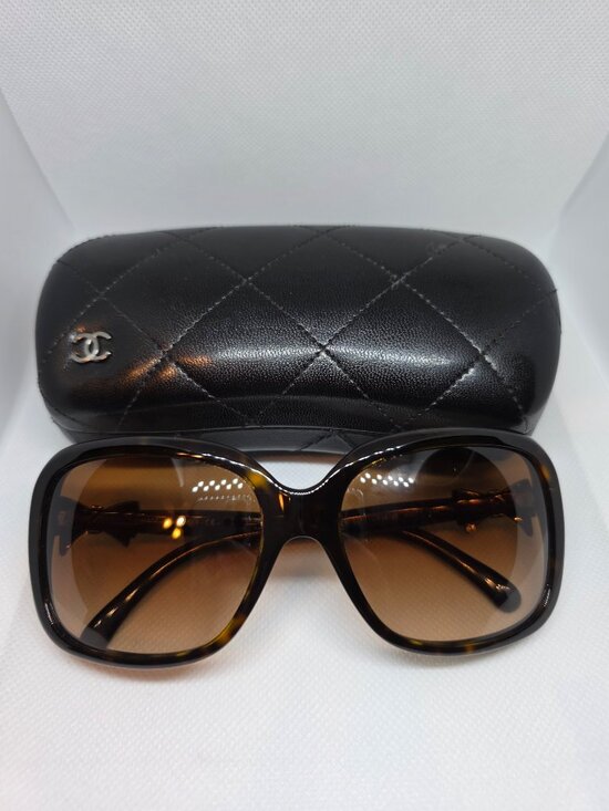Chanel Acetate Bow CC Sunglasses — Model 5171, Tortoise / Brown Gradient main image 11